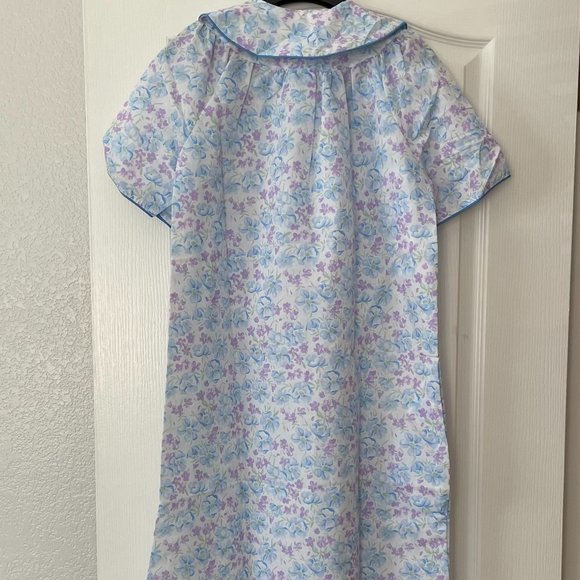 NWT Vintage Floral House Dress Made in USA  - M - Picture 2 of 5